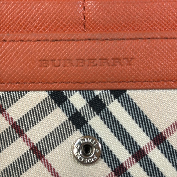 Burberry Leather and Canvas Long Wallet w/ unbranded crossbody chain & insert - Picture 6 of 16
